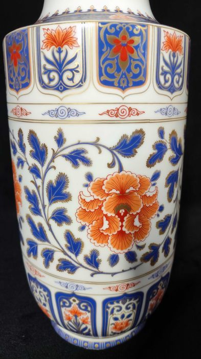 Wazon Porcelana Kaiser Porcelain Jünnan