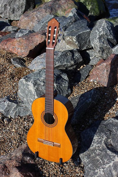 Гитара Yamaha C70 Классическая Чехол утепленный Каподастр