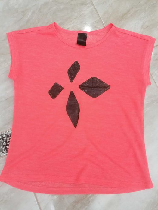 Продам футболки для дівчинки