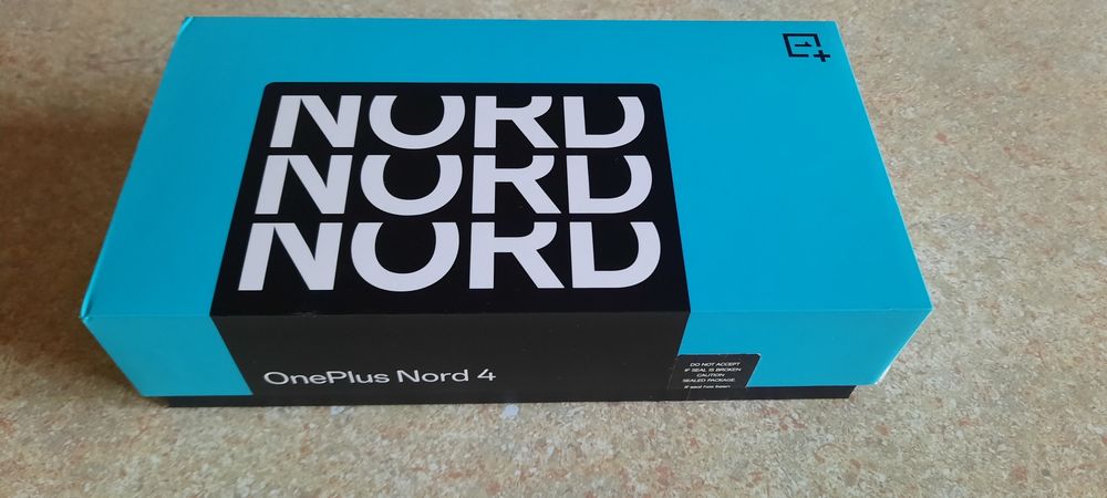 Nowy smartfon OnePlus Nord 4 5G 16/512 GB srebrny