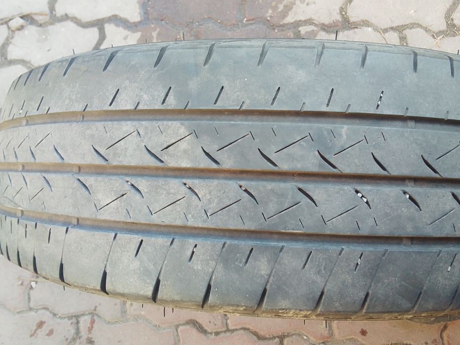 1 Opona letnia 205/65r16C BRIDGESTONE 2024r