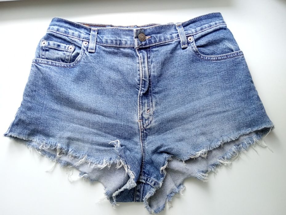 krótkie spodenki Levi's