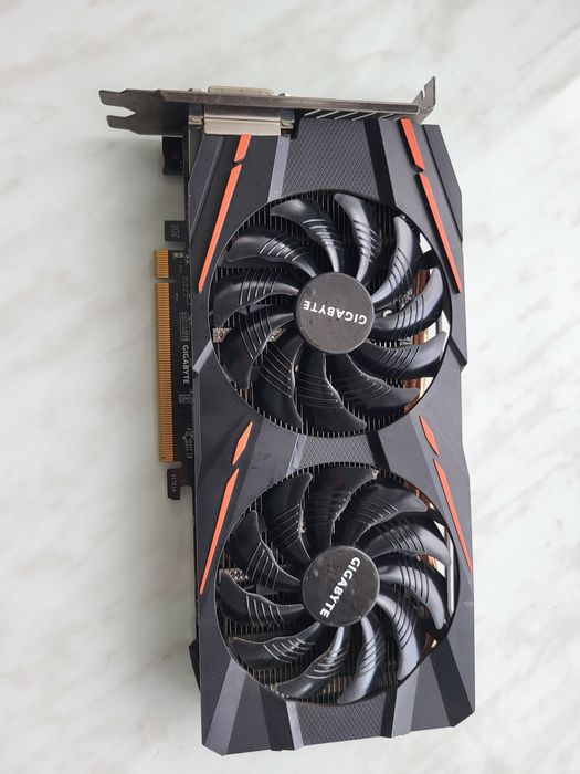 Відеокарта Gigabyte RX570