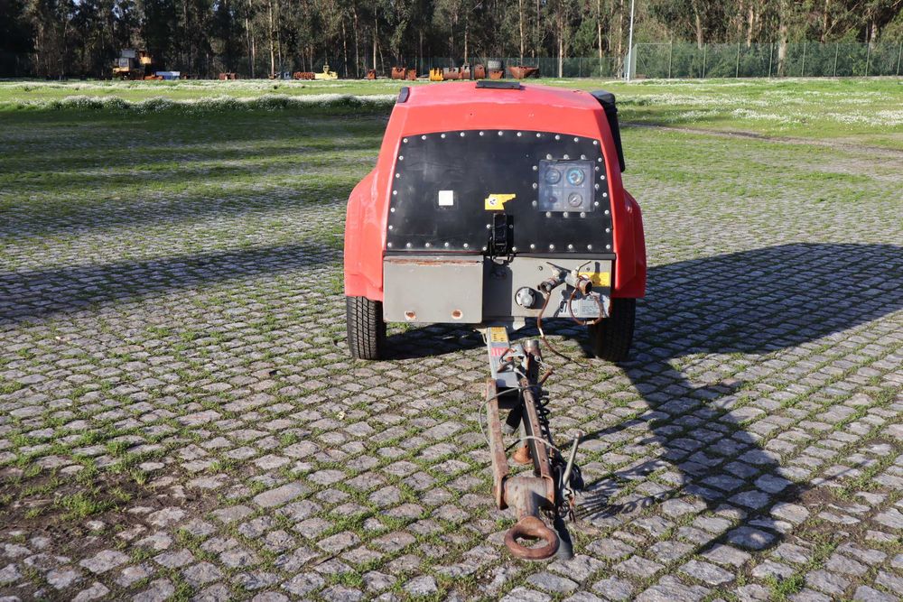 Kaeser M20 2014 Compressor de Ar Rebocável