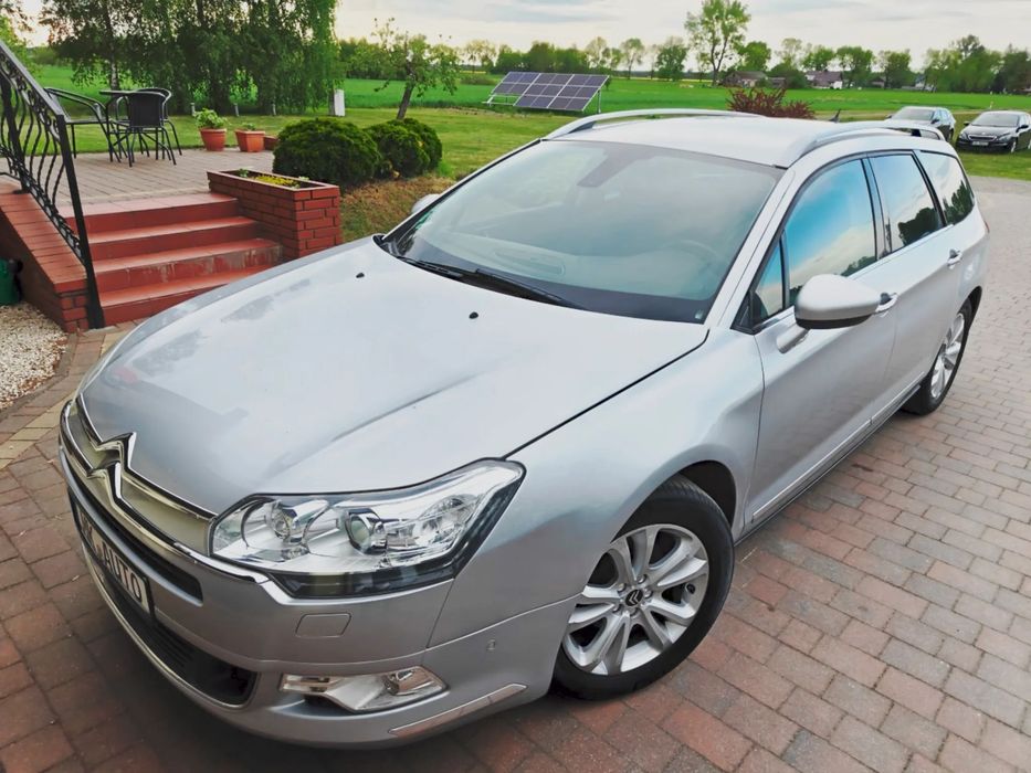 Citroën C5 2.0 HDI 140 KM Exclusive nawigacja bixenon PDC el klapa LED