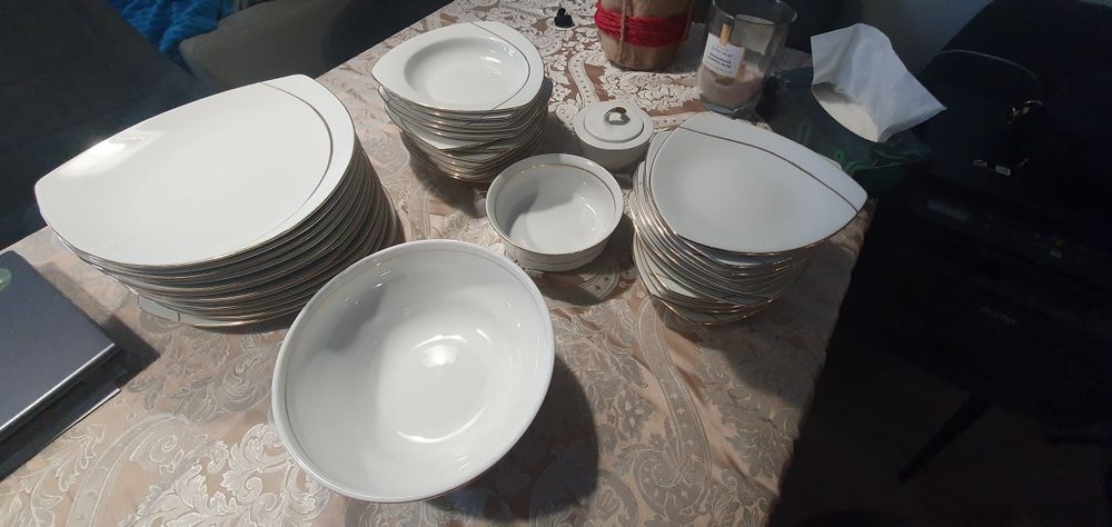 Zastawa porcelanowa Chodzież