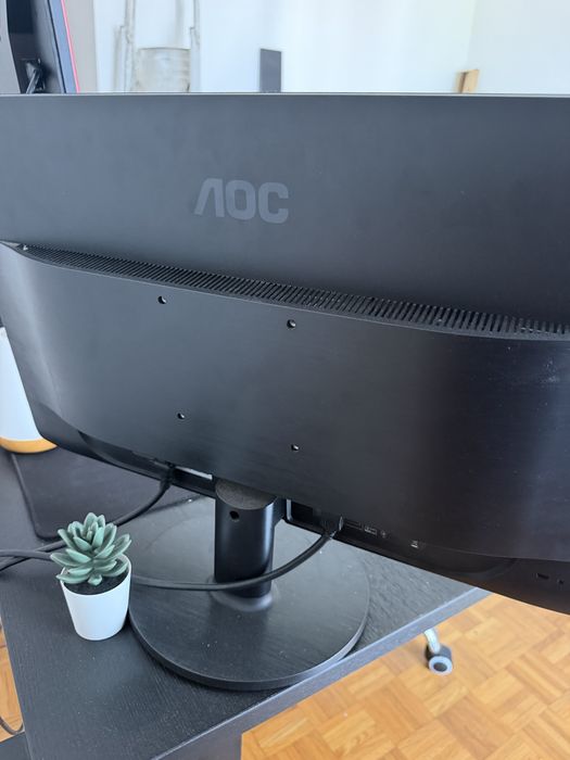 Monitores AOC  165HZ / 75HZ