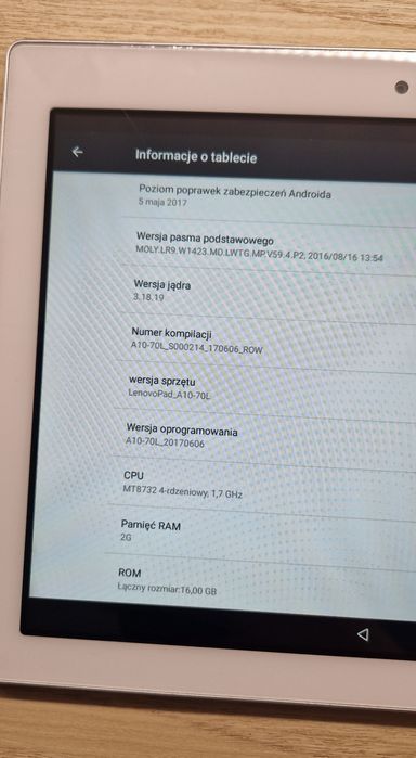 Tablet Lenovo 10 cal DUŻY