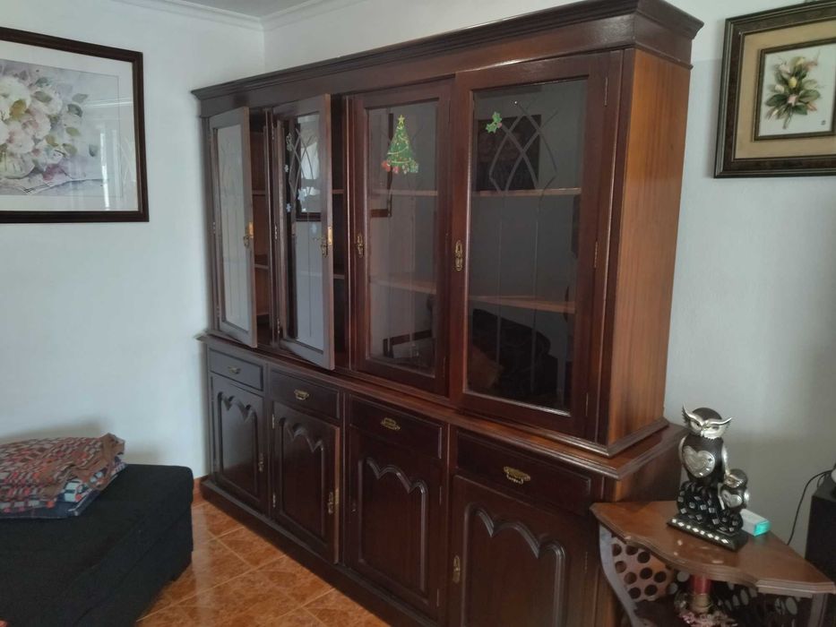 Móvel sala fantástico de mogno, como novo...