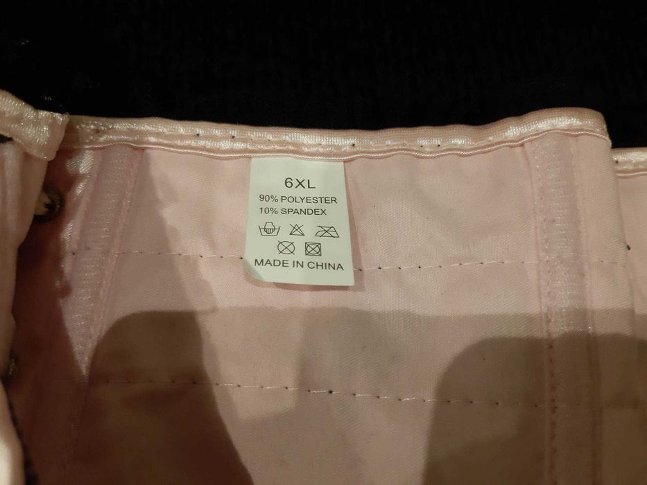 gorset różowy pudrowy.? rozmiar 6 XL tył sznurowany bok na zamek