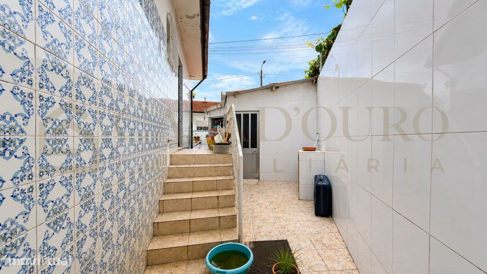 Moradia, Foz do Sousa e Covelo