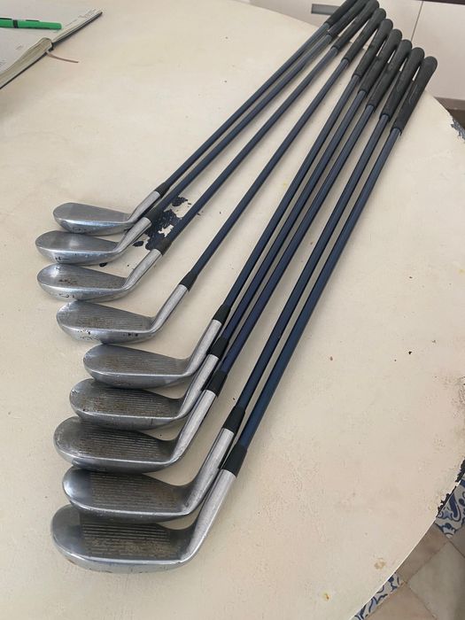 Iron set Mizuno MX-20 ( T-Zoid ) grain flow forged .