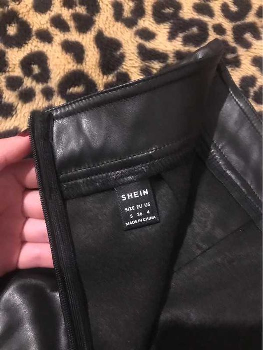 saia estilo napa SHEIN