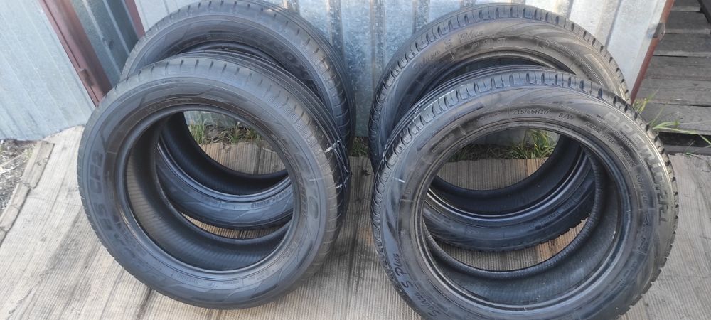 Sprzedam komplet opon 215 55R16 TOYO !
