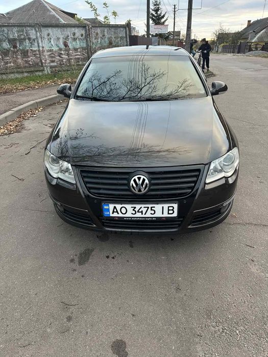 Пассат б6 седан.