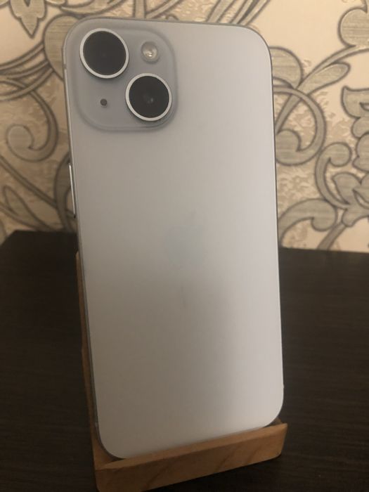 Айфон 15 128 гб.