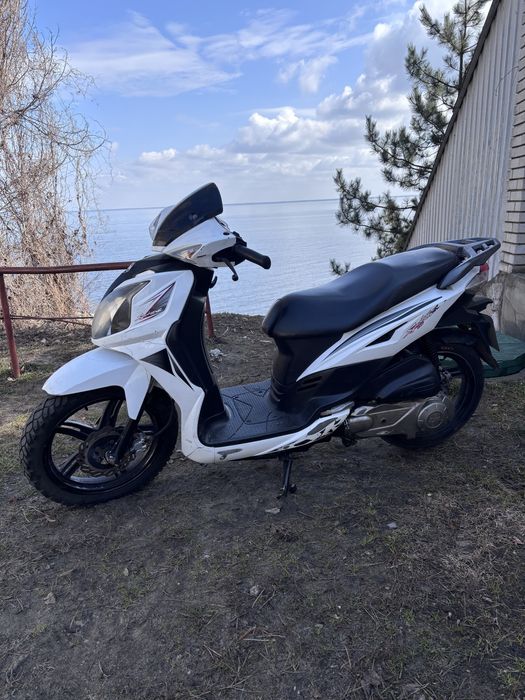 Обміняю скутер SYM symphony