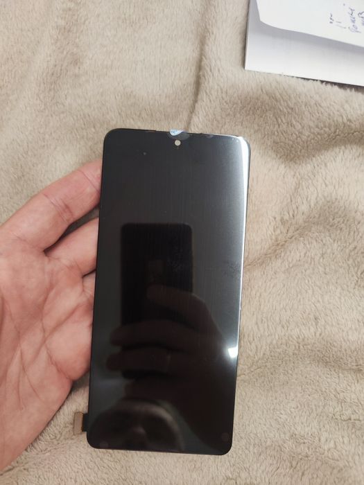 Продам экран к телефону Xiaomi