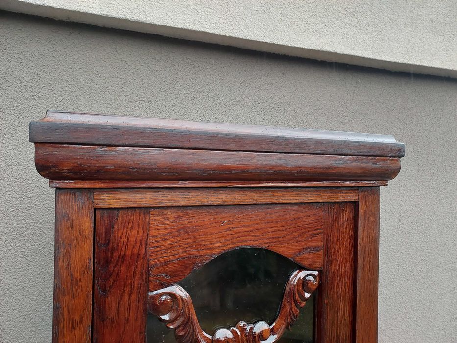 Stary słupek szafka biblioteka bieliźniarka dąb ciemny E032