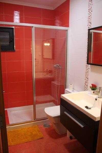 Arrenda-se agradável Apartamento T2 Peniche