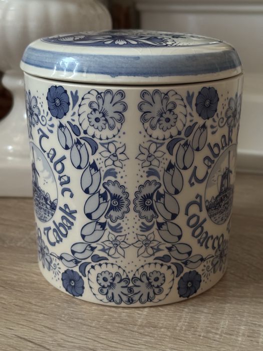 Ceramiczny pojemnik na tytoń Delft Blue