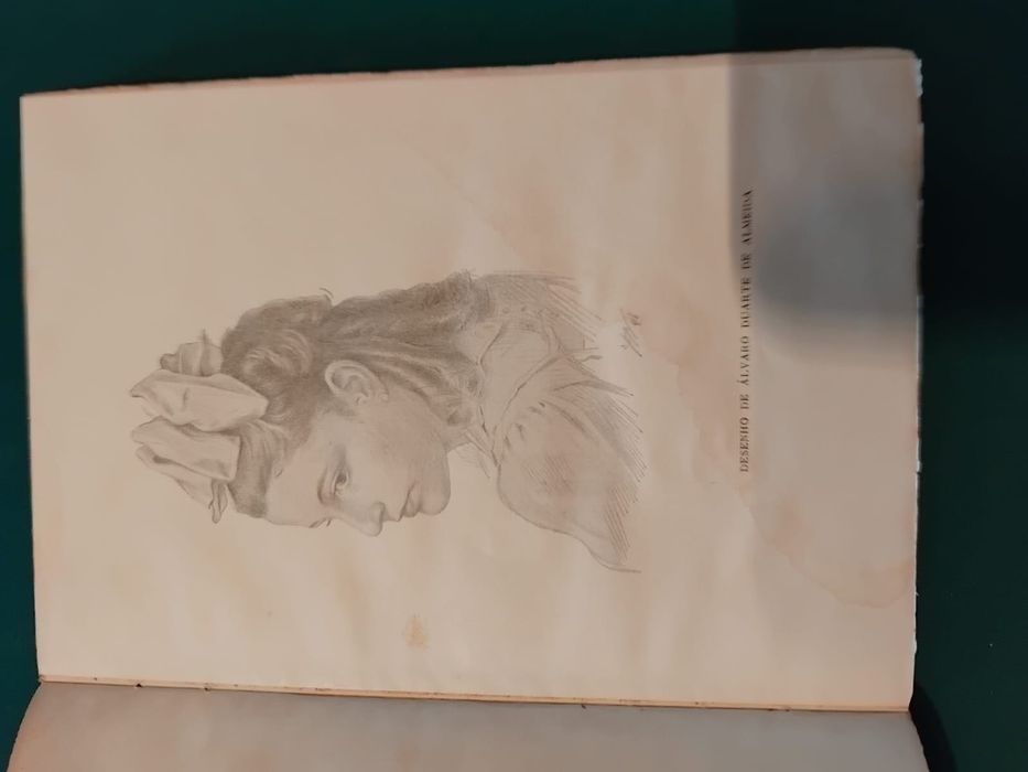 Livro “Ao Nascer Do Sol”