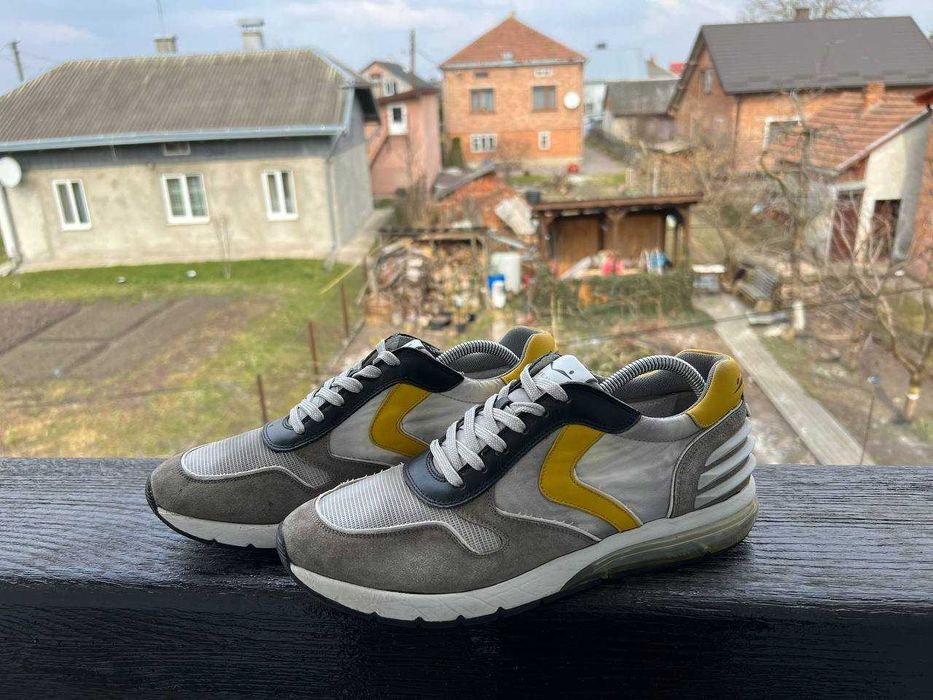 Шкіряні кросівки Voile Blanche