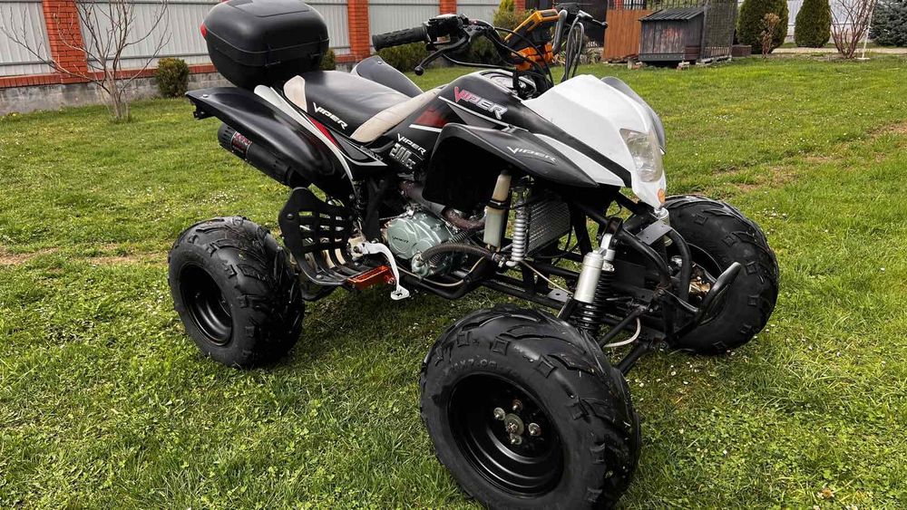 Квадроцикал вайпер 200