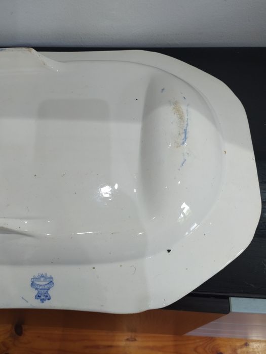 Grande travessa antiga.