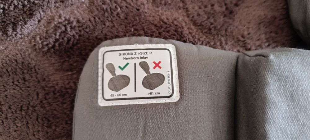 Вкладиш для новонародженого cybex sirona z i-size r