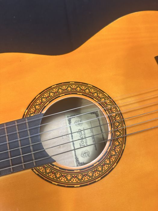 Guitarra Toledo primera 3/4 NT