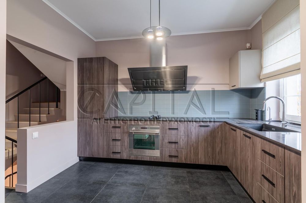 Конча-Заспа Автономний будинок з стильним ремонтом Газ Тепло Генератор