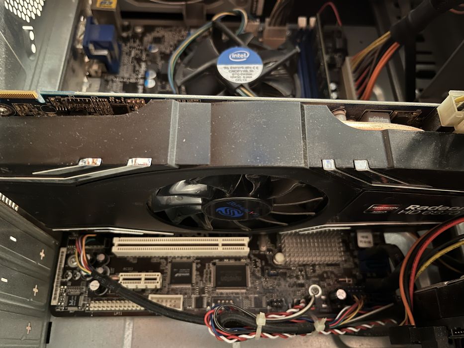 Продам ПК           ……………..