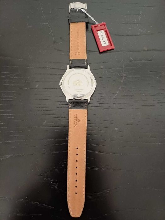 Relógio de Pulso (Titan 562SL-05, Novo e Original)