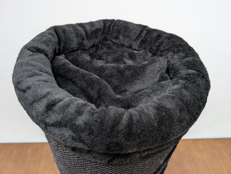 Diogenes Diagonal Basic Drapak Wieża dla Kota 36x75cm Czarna u