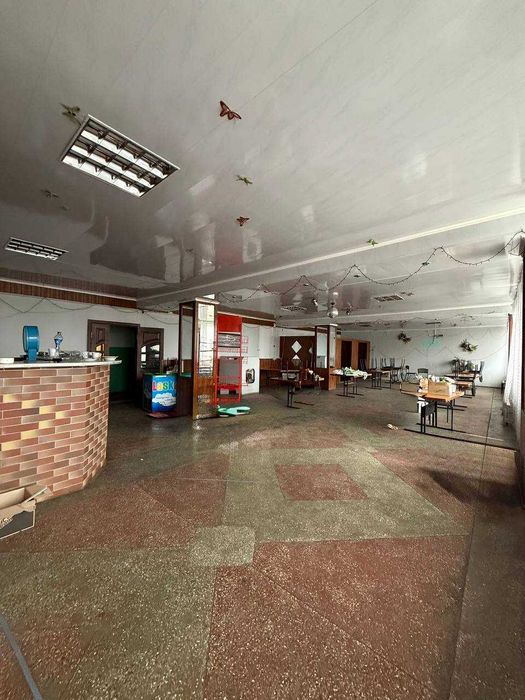 Прподаж кмерційного приміщення