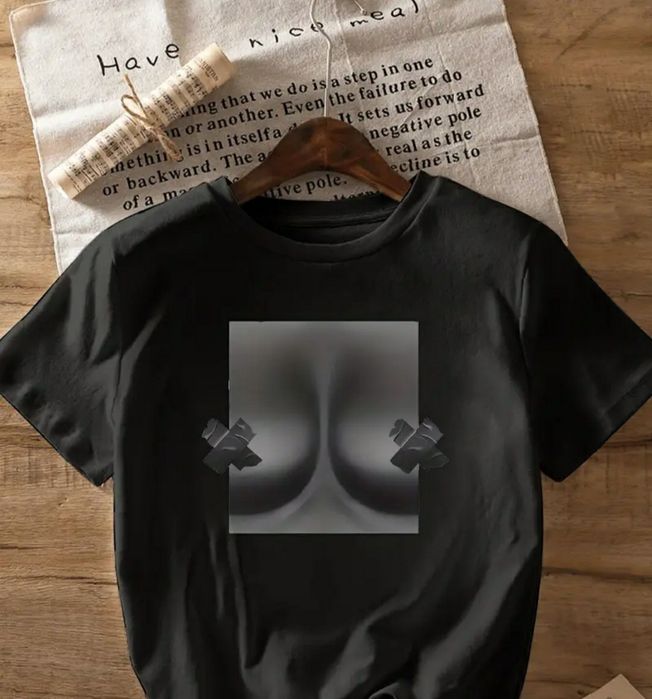 Футболка жіноча з принтом