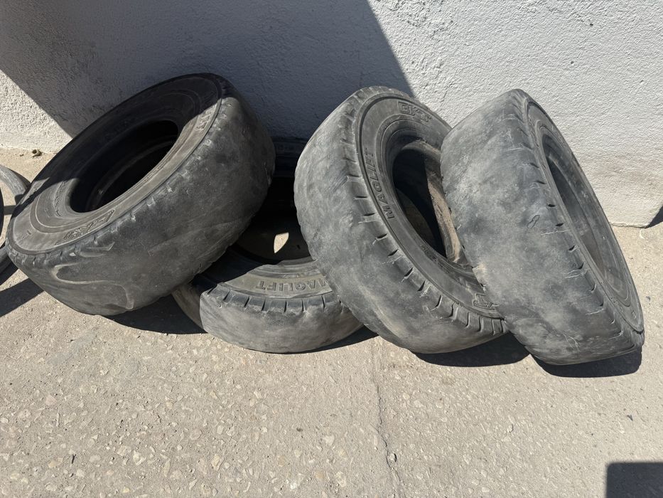Pneus maciços de  empilhador medida 6.00  X 9