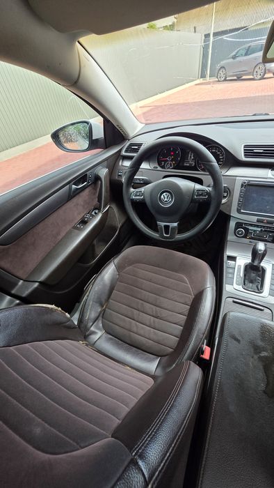 Passat B7 2011 2.0 дизель Автомат європа