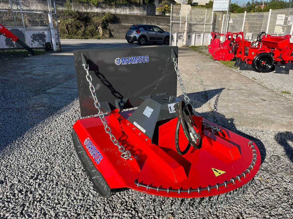 Capinadeira para Mini Pá Carregadora- Novo