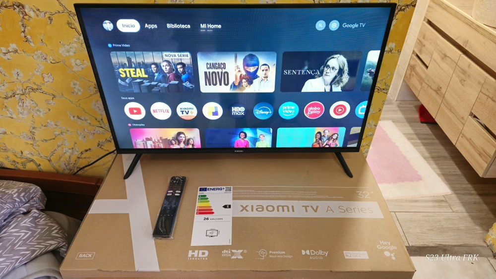 Electronics and Kitchen440810043479828480