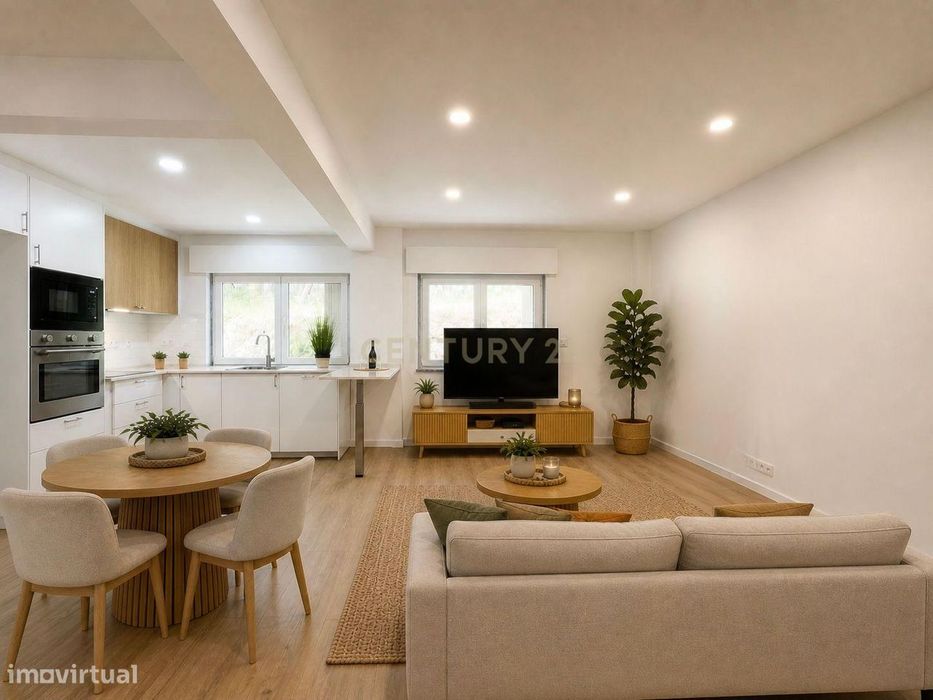 Apartamento totalmente  remodelado  Alto do Moinho Corroios — Corroios, Setúbal