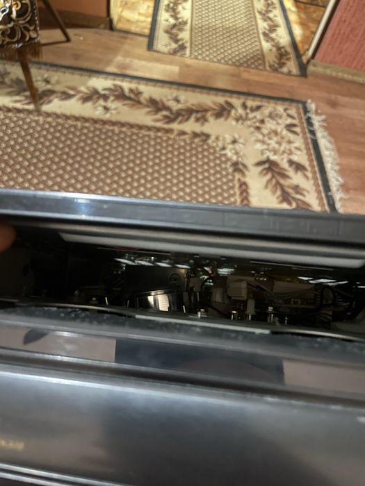 Відеомагнітофон Електроніка ВМЦ 8220