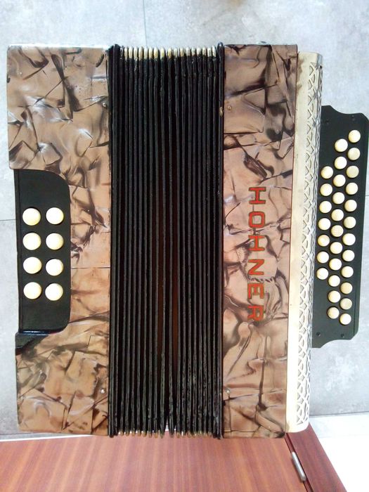 Concertina em bom estado