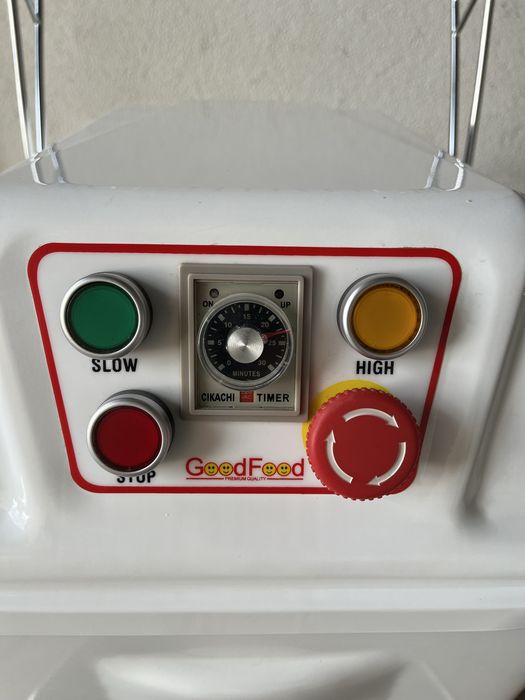 Тістоміс Промисловий-Двохшвидкісний Обєм 21 літра Новий