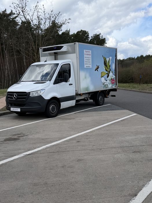 Sprinter907ref гідроборт свіжоприганий автомобіль