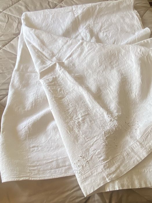 Peças em linho e estopa