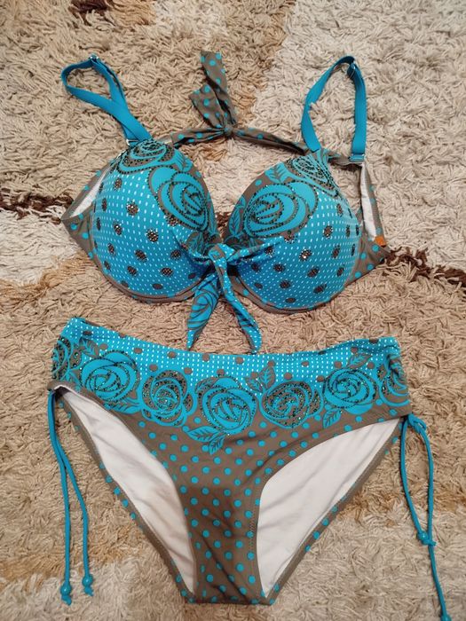 Продам новий купальник