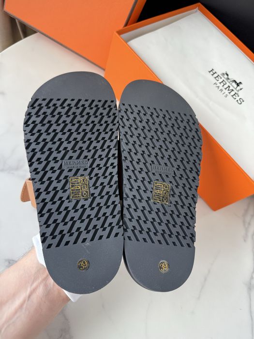 Klapki hermes Chypre