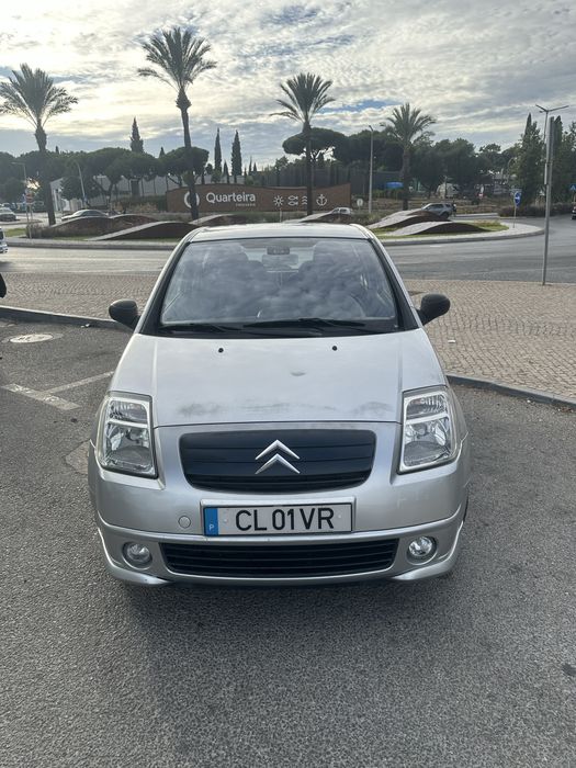 Citroen C2.